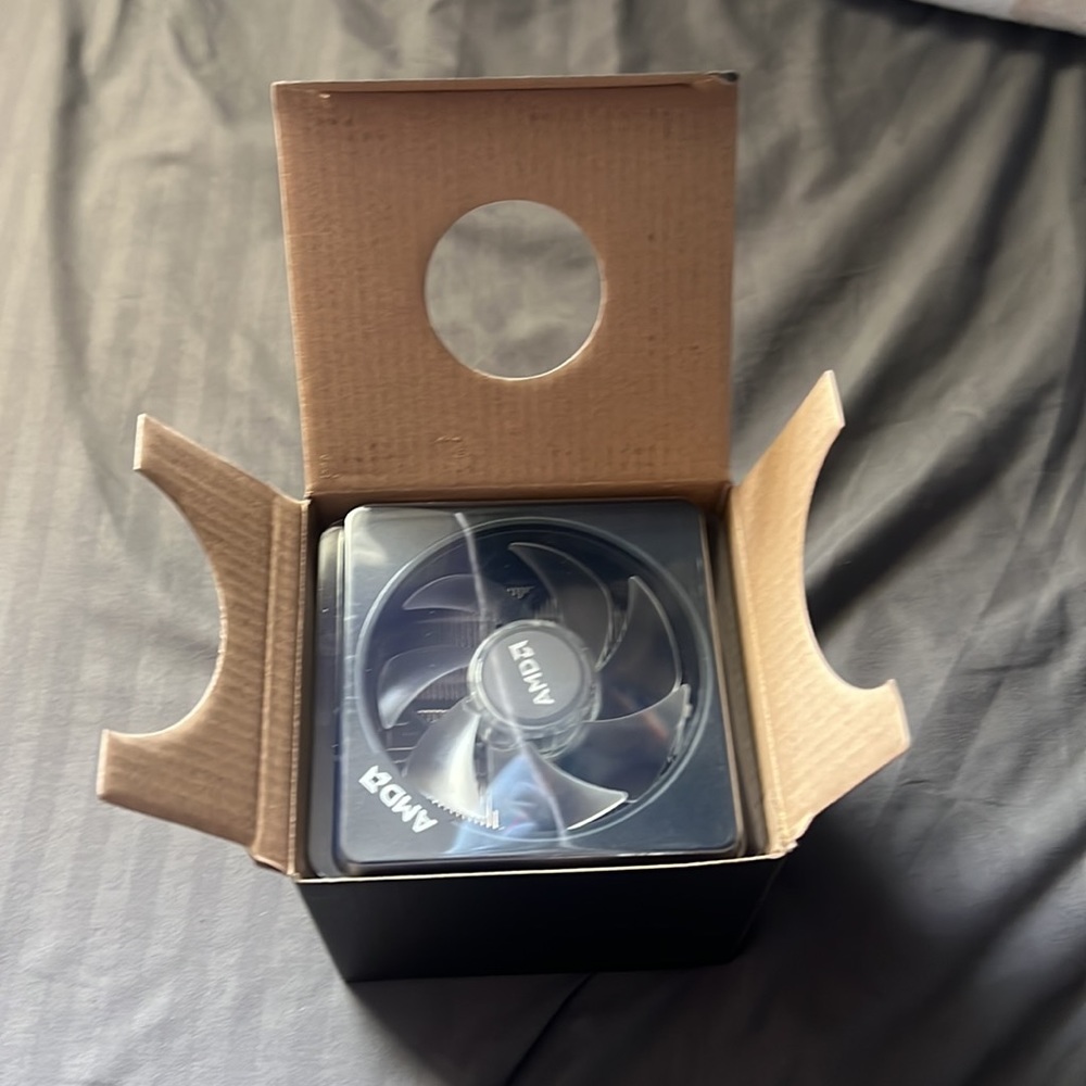 AMD CPU FAN COOLER - Picture 4 of 4
